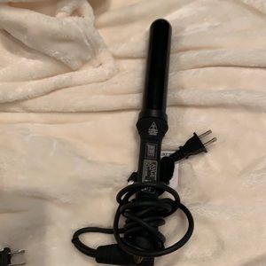 L’ange 1.25” Curling Wand